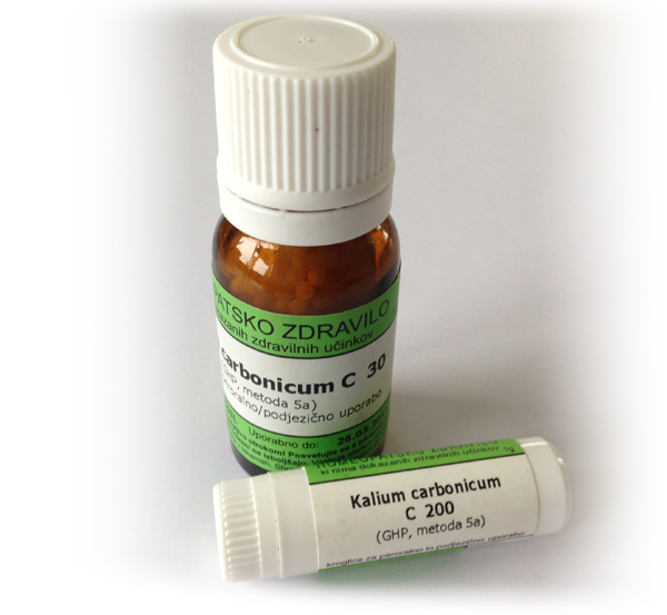 Kalium carbonicum, kroglice - 10 g (C30)