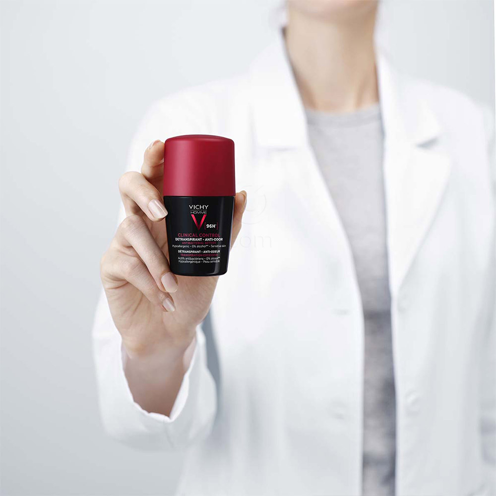 Vichy Homme Clinical Control 96h, detranspirant roll-on proti neprijetnemu vonju - paket (2 x 50 ml)