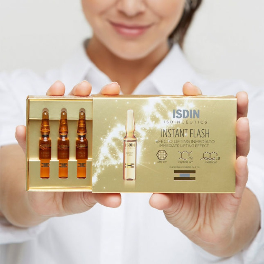 ISDIN Isdinceutics Instant Flash, raztopina za takojšen učinek liftinga - ampule (5 x 2 ml)