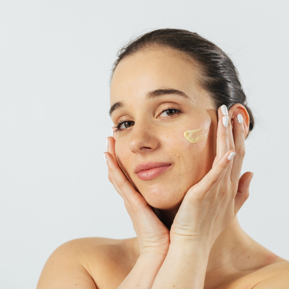 Hemptouch, negovalni duo za ravnovesje kože (50 ml + 100 ml)