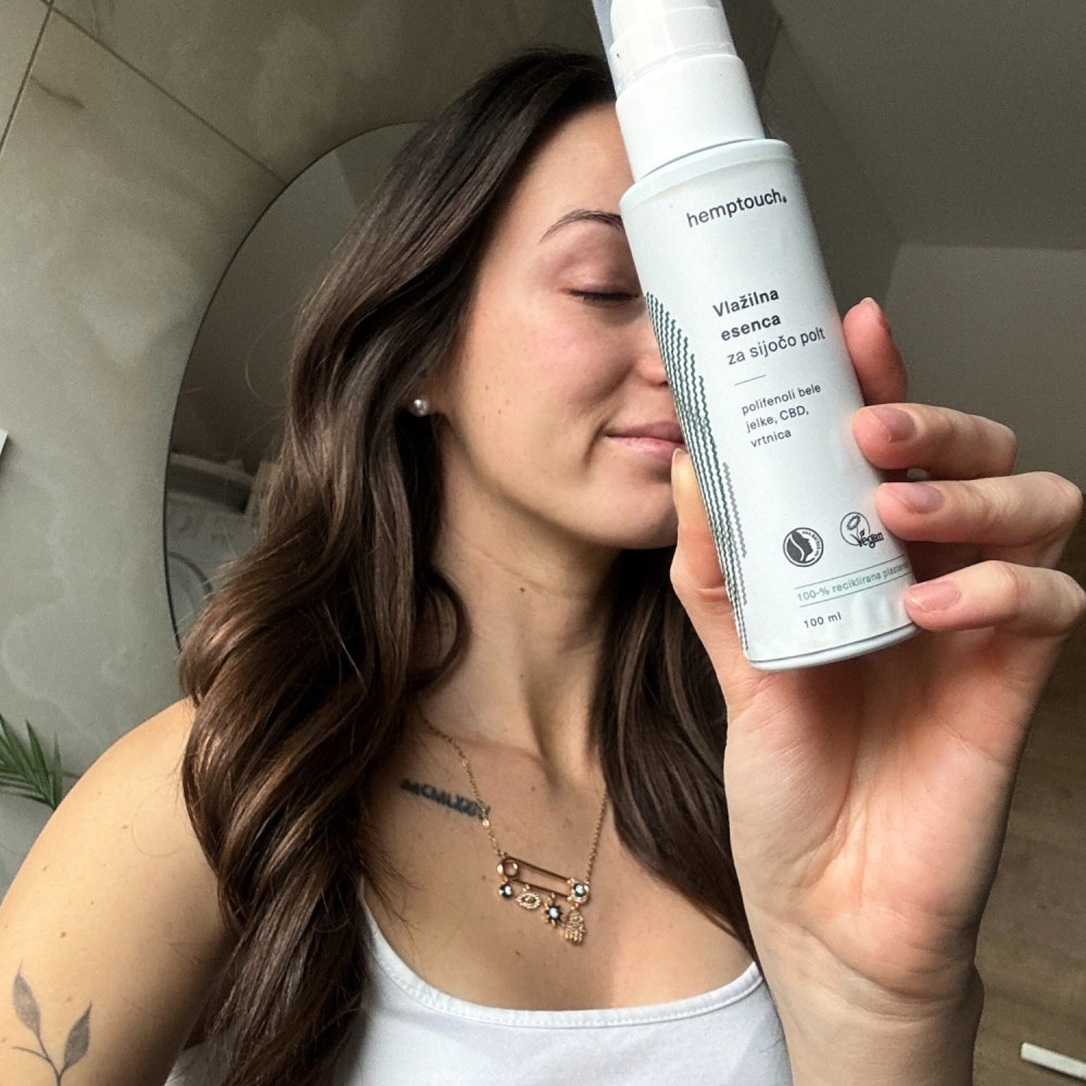 Hemptouch, vlažilna esenca za sijočo polt (100 ml)