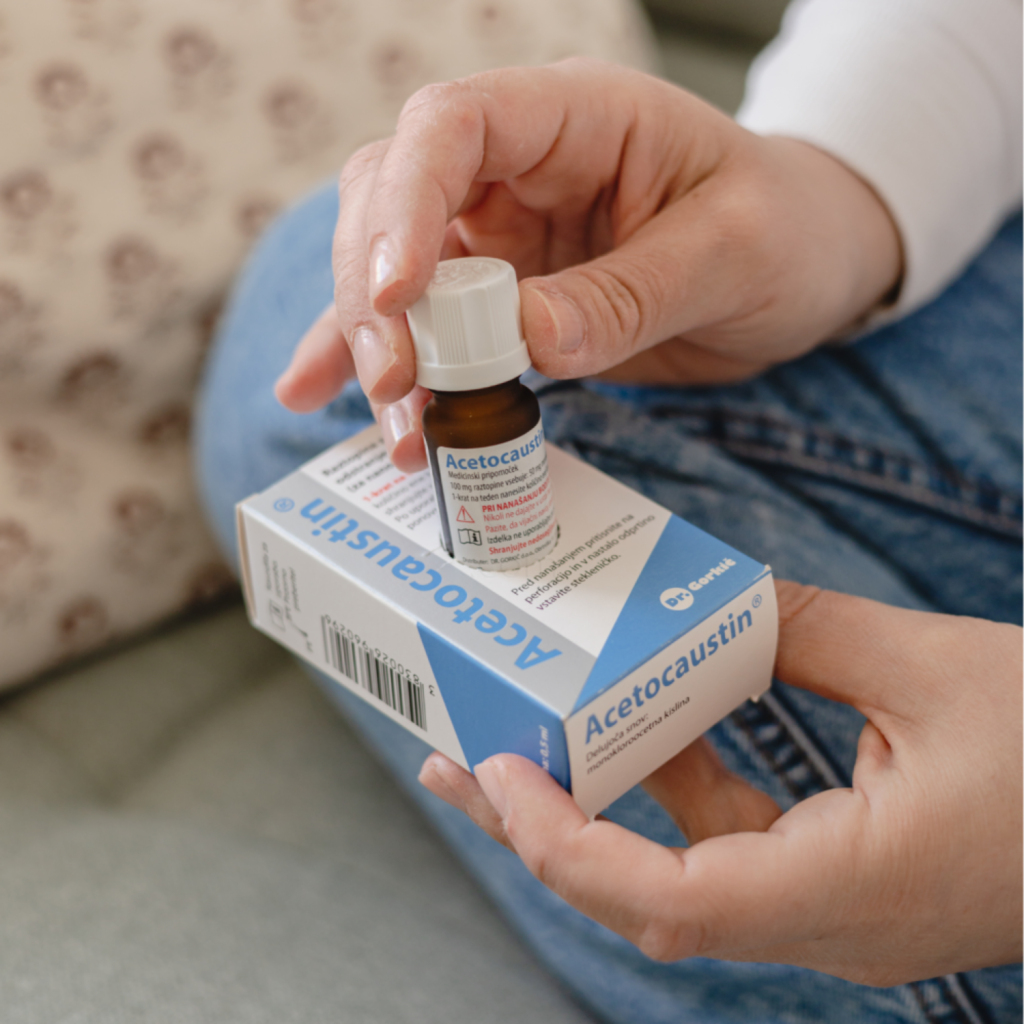 Acetocaustin, tekočina za odstranjevanje bradavic (0,5 ml)
