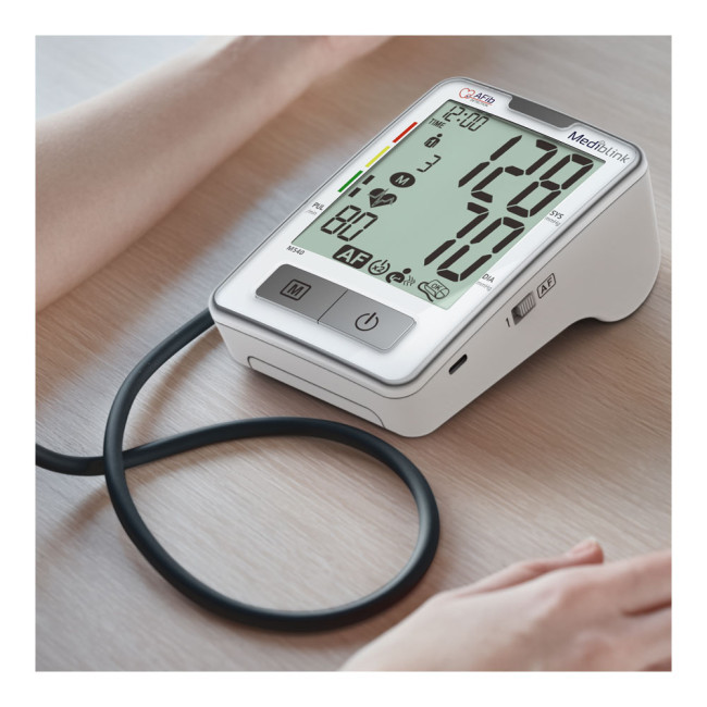 Mediblink M540 AFib, nadlahtni merilnik krvnega tlaka (1 aparat)