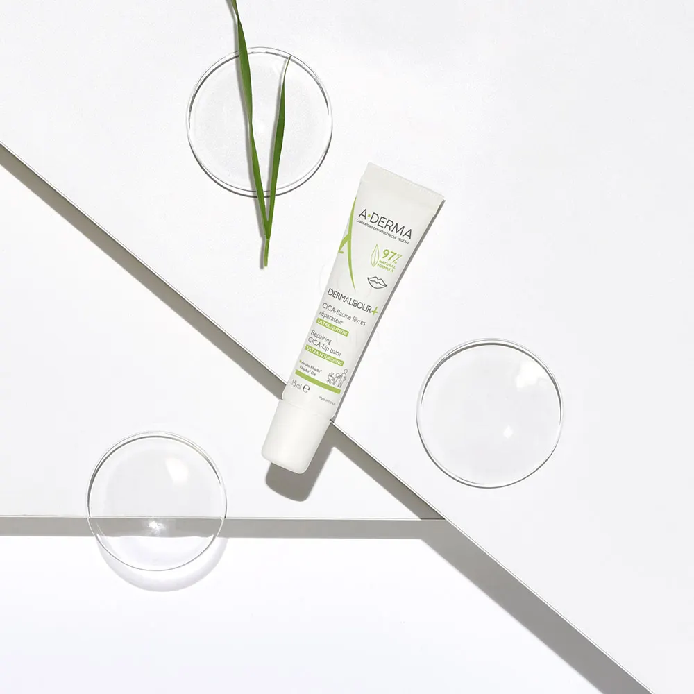 A-Derma Dermalibour+, obnavljajoči cica balzam za ustnice (15 ml)