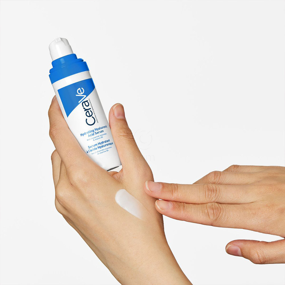 CeraVe, vlažilni serum s hialuronsko kislino (30 ml)