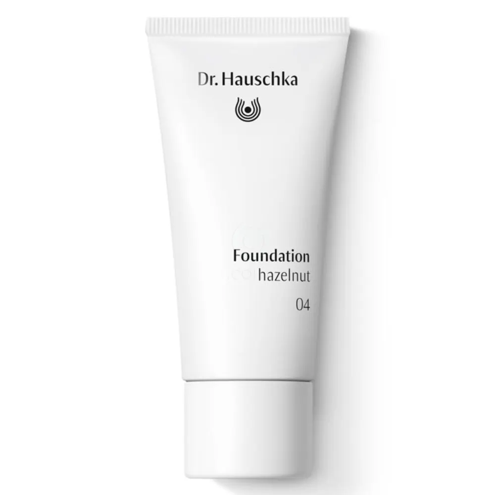 Dr. Hauschka, tekoča podlaga 04 - Lešnik (30 ml)
