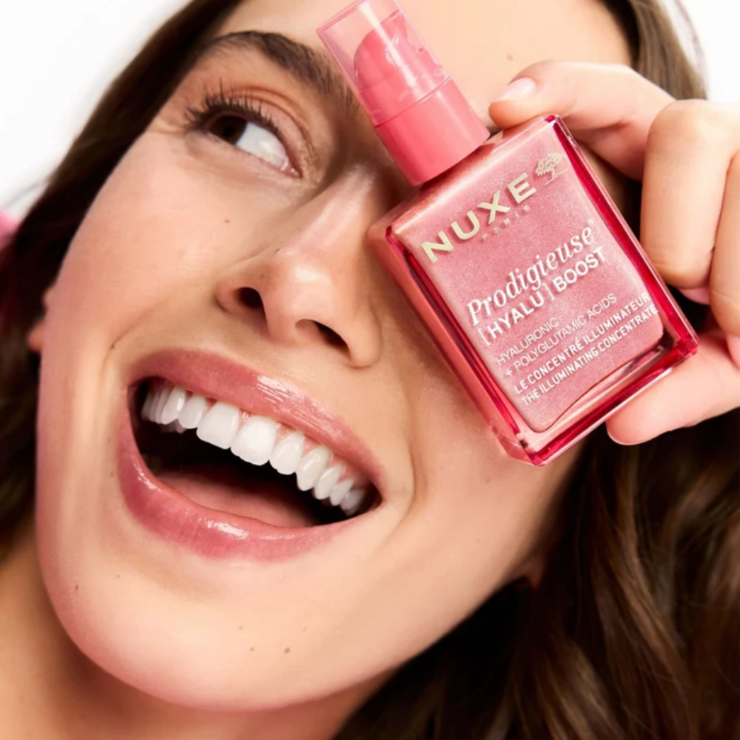 Nuxe Prodigieuse Hyalu Boost Concentrate, osvetljevalni serum za sijočo polt (30 ml)