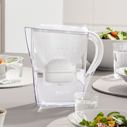 Brita Marella Cool, vrč za filtriranje vode - bele barve (2,4 l)