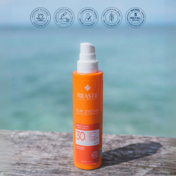 Rilastil Sun System, pršilo za telo za zaščito pred soncem - ZF 30 (200 ml)