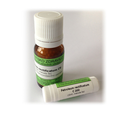 Petroleum rectificatum, kroglice - 10 g (C6)